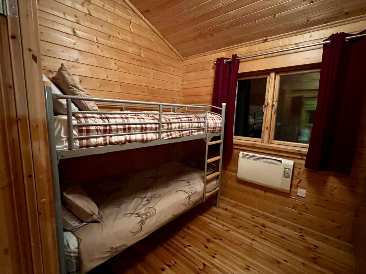 Tufty Lodge, Lake Pochard Lodge 9 South Cerney Zewnętrze zdjęcie