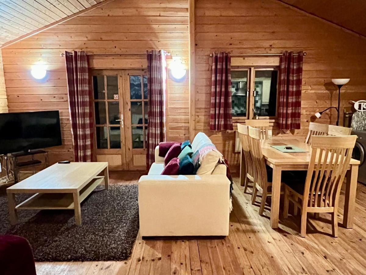 Tufty Lodge, Lake Pochard Lodge 9 South Cerney Zewnętrze zdjęcie